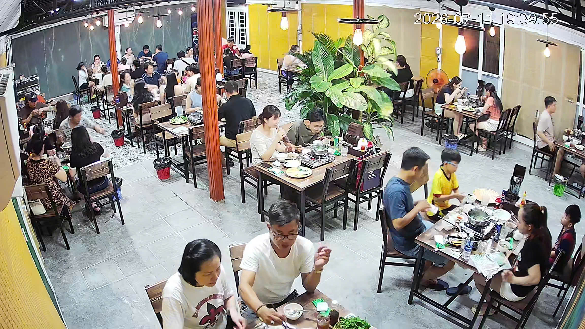 Mạ Tôi Gò Vấp - Lẩu Khổ Qua Rừng 339 Phạm Huy Thông - Phòng riêng