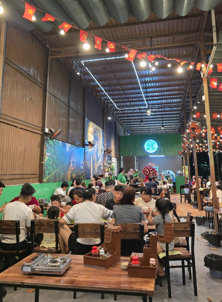 Mạ Tôi Bình Dương - Lẩu Khổ Qua Rừng 471 Lê Hồng Phong - Phòng riêng